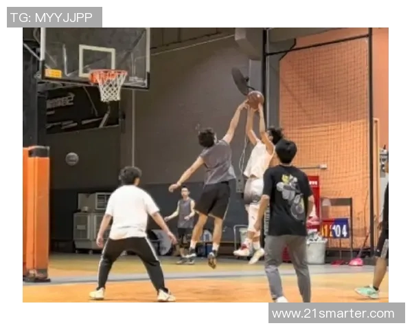 父与子同场竞技？CBA“足球场”上的亲情对决